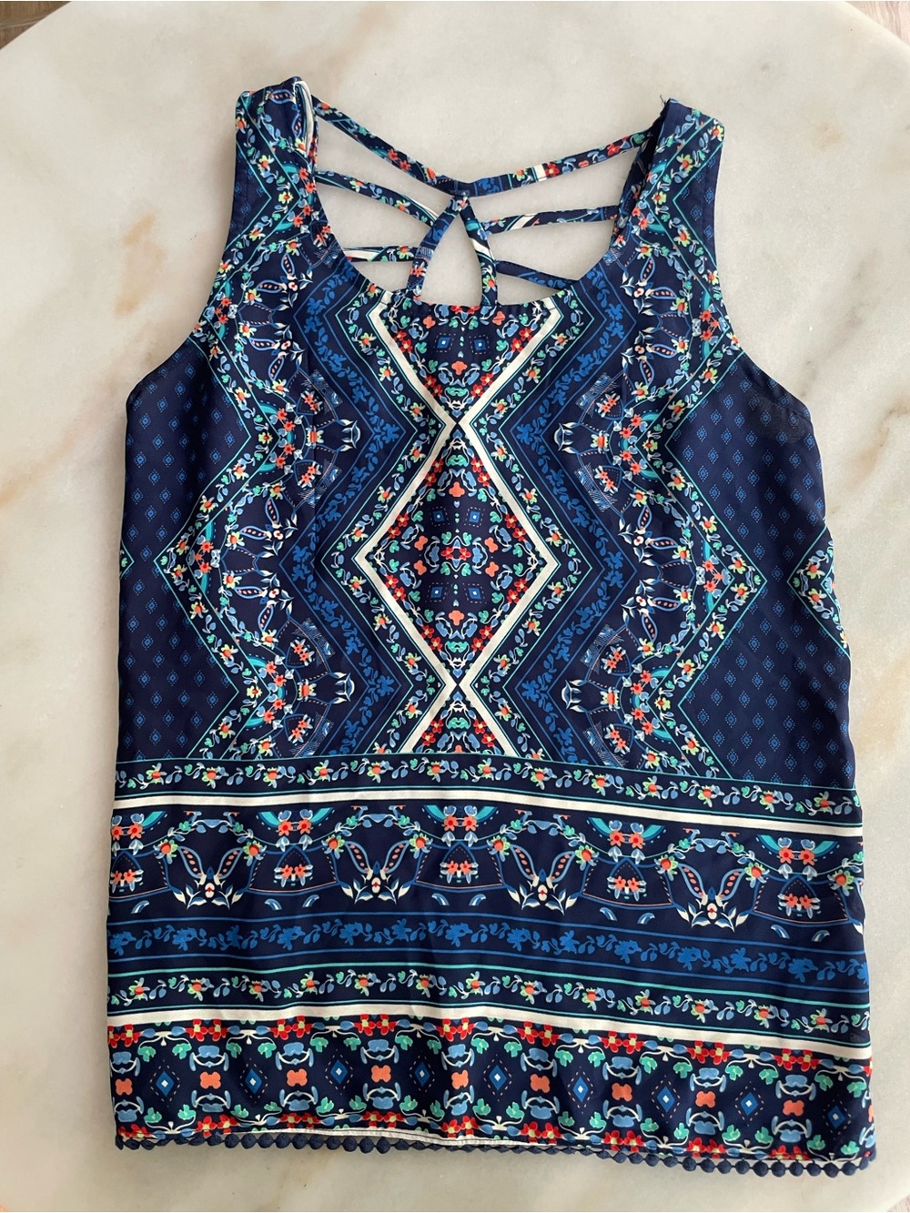 Xhilaration Navy Multicolor Geometric Floral Strappy Tank Top size M